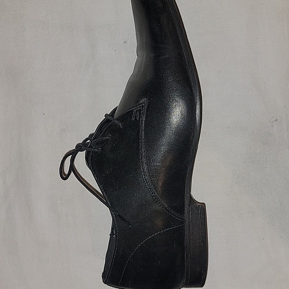 Kenneth Cole Reaction sz11 lace ups - Picture 2 of 9